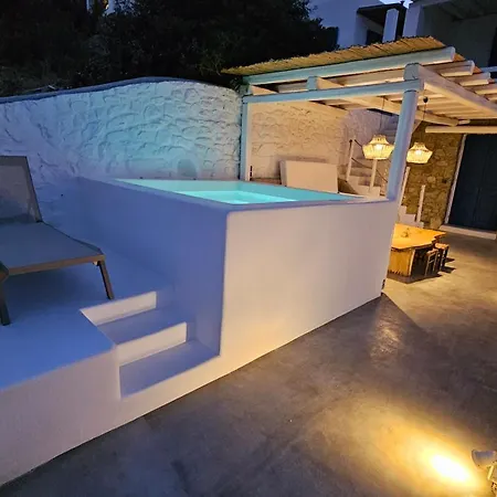 Villa Chronos With Private Heated Pool Villa *