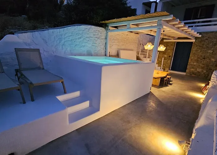 Chronos With Private Pool Villa *